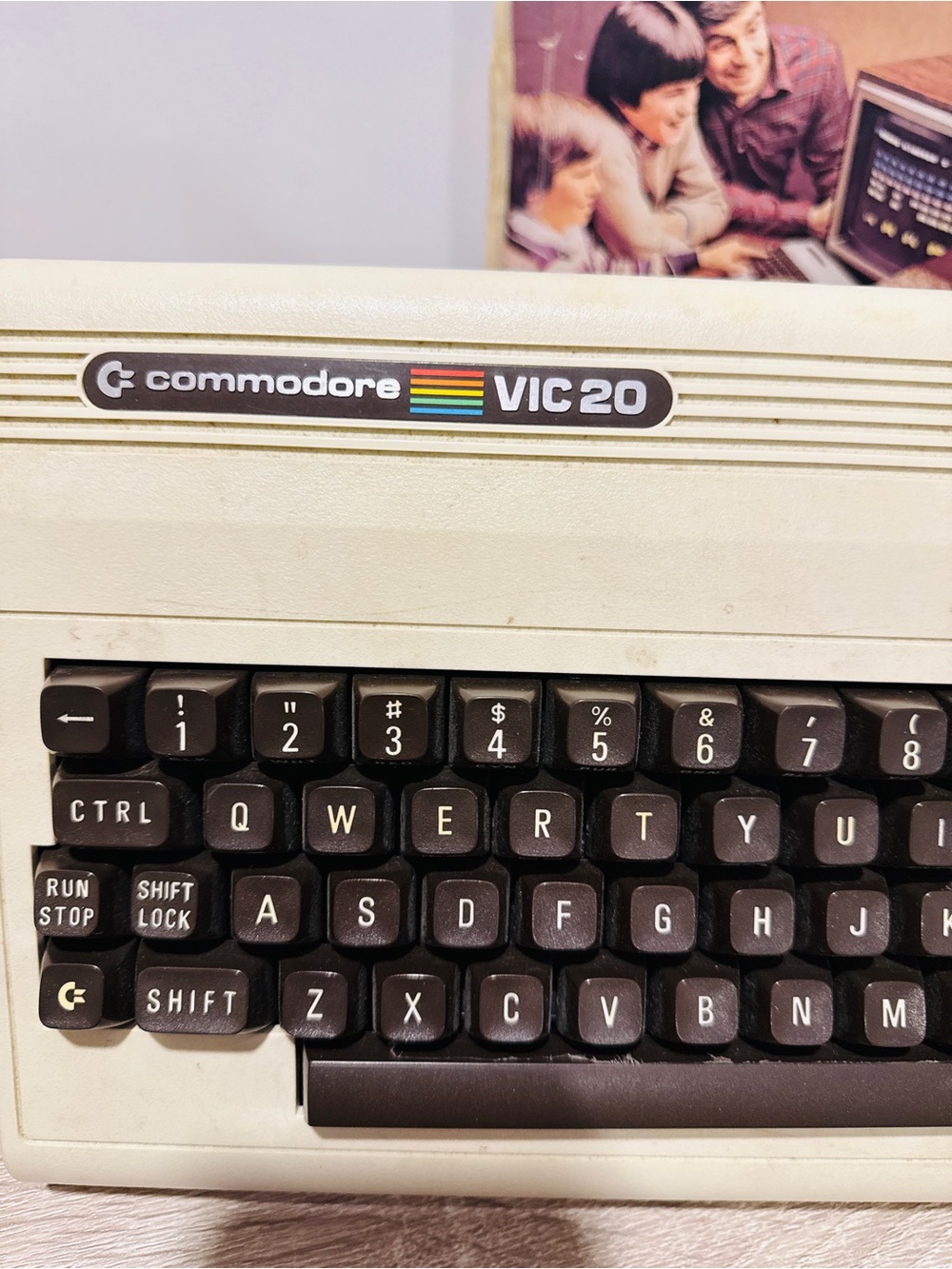 Vintage Commodore VIC-20 Computer System - Tested & Working - In Box w/ Cables - Picture 8 of 17